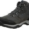 hi-tec men's storm wp wide walking shoe